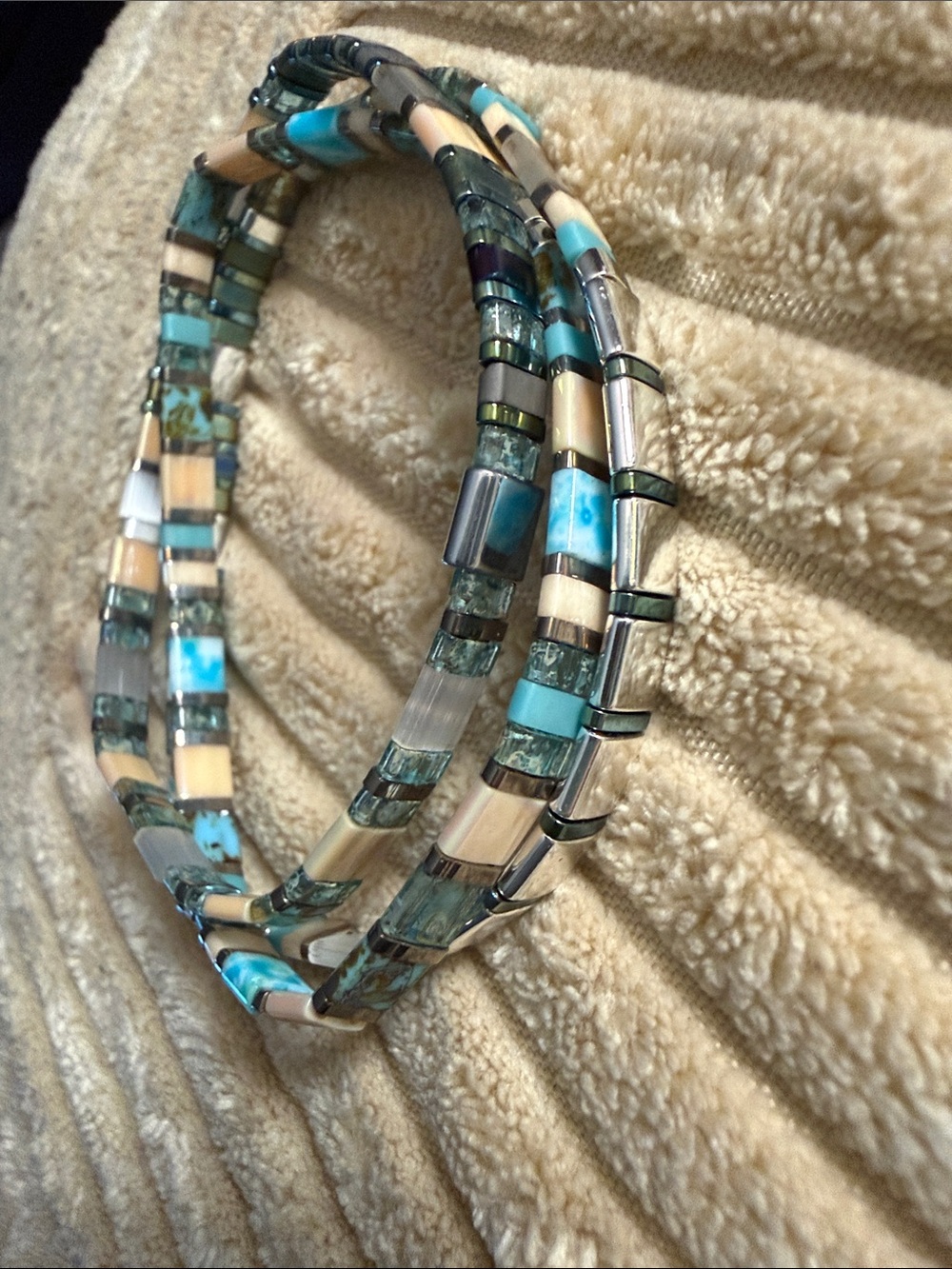 Turquoise and Cream Beaded Wrap Bracelet - Picture 2 of 2